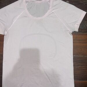 Lululemon swiftly tech